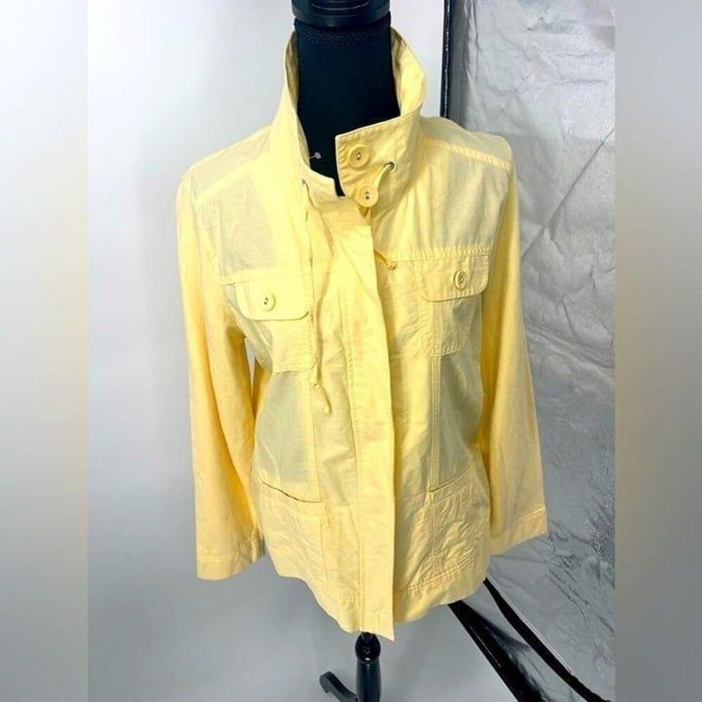 Croft &barrow yellow sweater jacket size medium